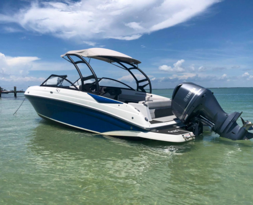 boat-rental-cape-coral-bowrider-rinker-2019-blue